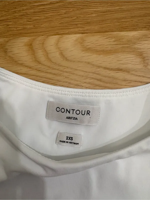 Aritzia Original Contour 90s Bodysuit White Size XXS - Image 7