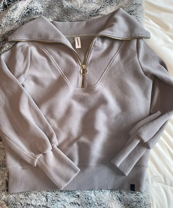 Varley Grey Quarter Zip  - Image 3
