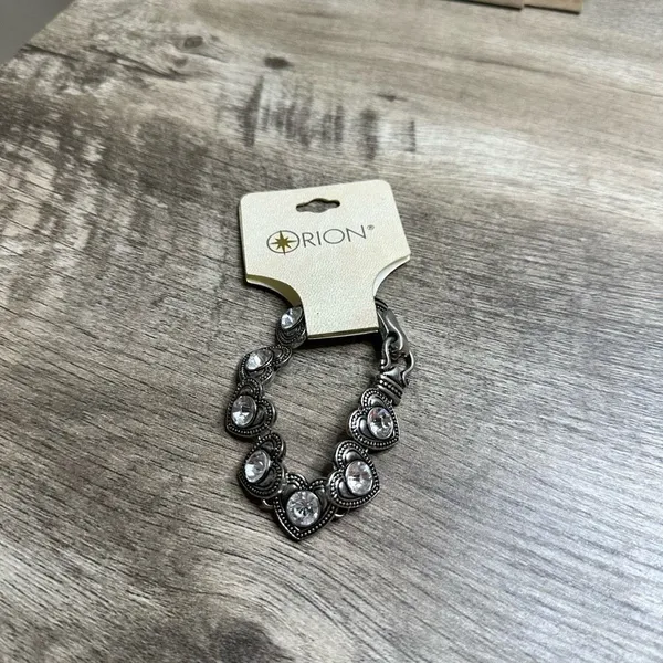 Rion Heart Rhinestone Jeweled Women’s Bracelet New NWT Fashion Jewelry - Image 2