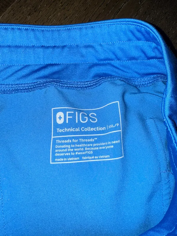 FIGS Capri Blue Scrub Set - Image 5