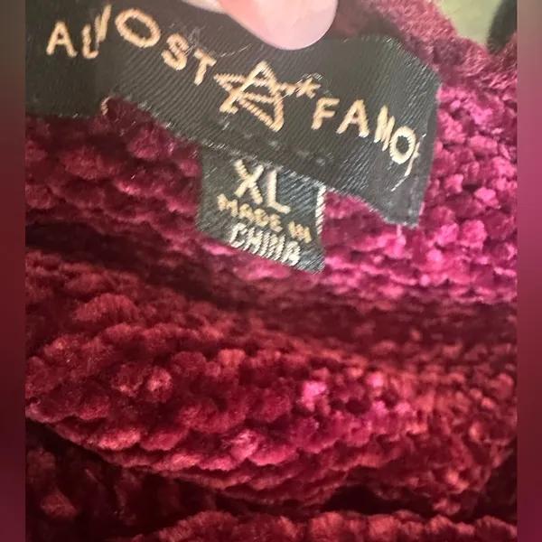Almost Famous Burgundy Chenille Hoodie Sweater XL - Image 2