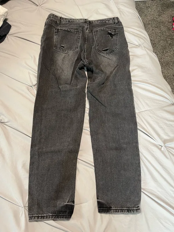 Black Mom Jeans Shein Ripped High-Waisted - Image 2