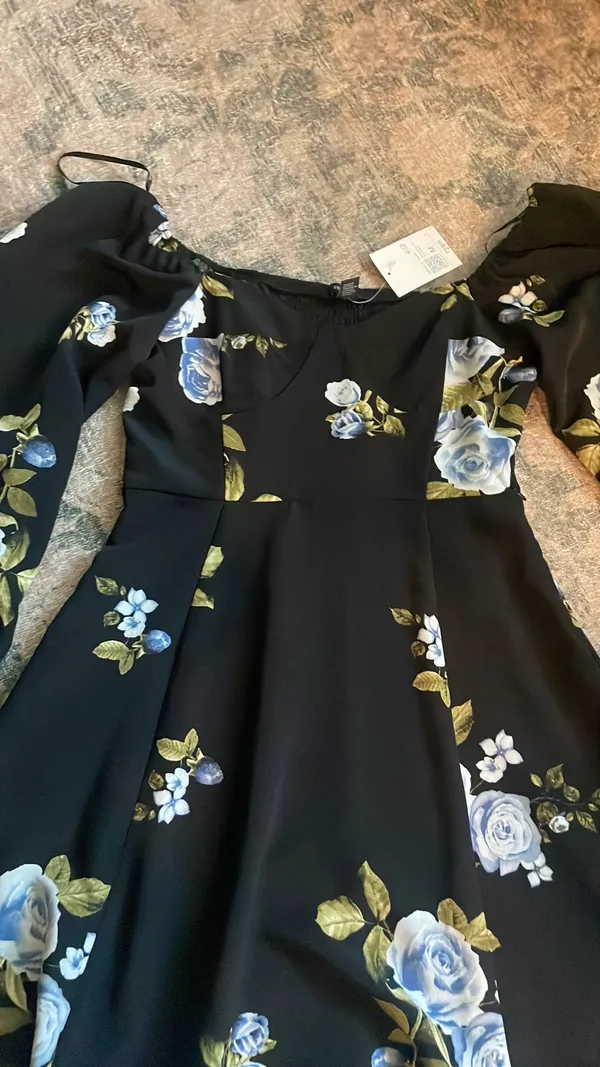 Forever 21 Dress Floral - Image 3