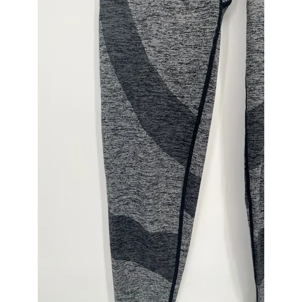 Victoria Secret PINK Sport Seamless‎ High Waist Contour Leggings Women L Gray - Image 4