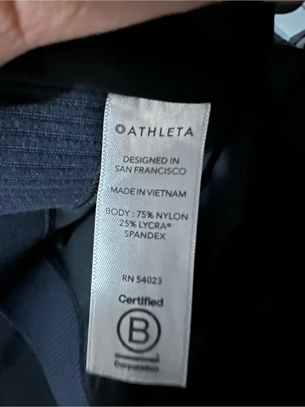 Athleta Aura Black High Rise Flare Athletic Leggings - Image 10