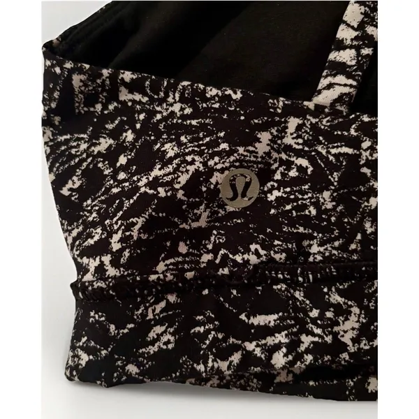 Lululemon White Black Geometric Sports Bra Wireless Women's Size XS - Image 3