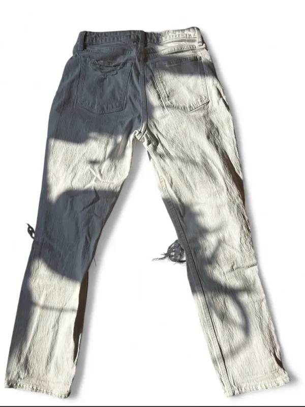 Abercrombie & Fitch White High-Rise Distressed Straight Jeans - Image 5