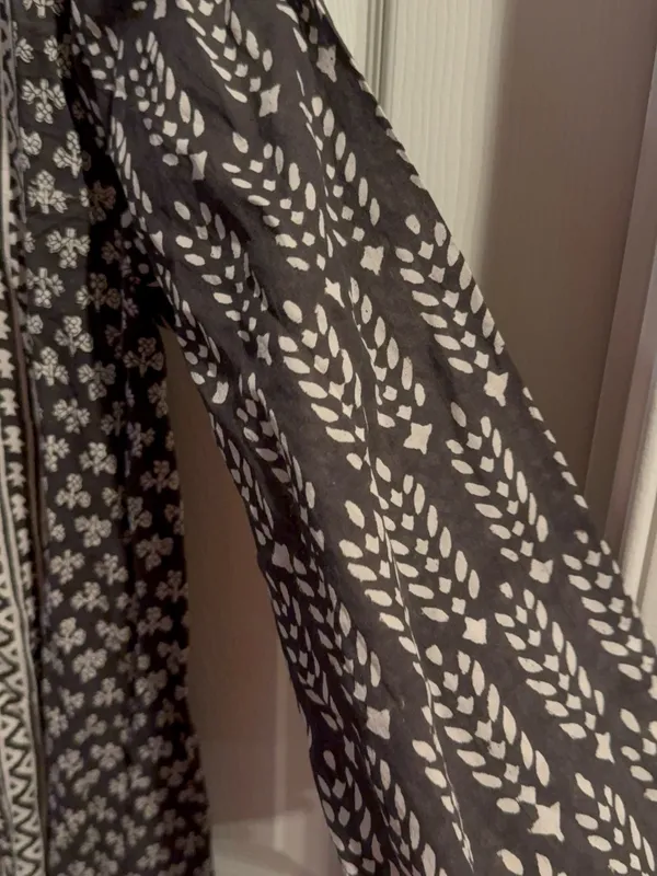 World Market Black and Beige Boho Print Kaftan Midi Dress - Image 6