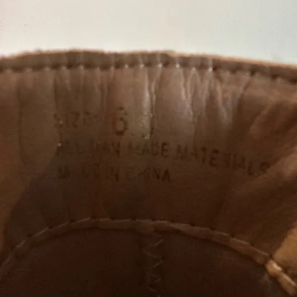 Lulu’s New Derrie Light Nude Platform Ankle Boots Chelsea Women’s Size 6.5 - Image 11