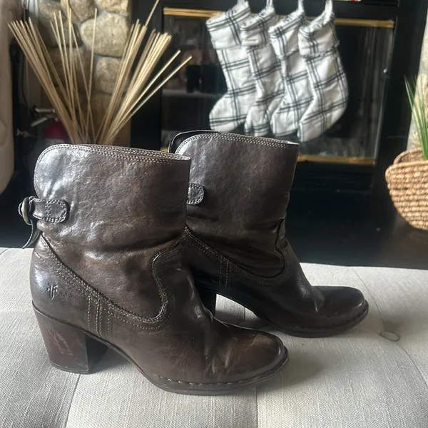 FRYE BOOTS Lucinda Brown Leather‎ Booties Size 8 - Image 7