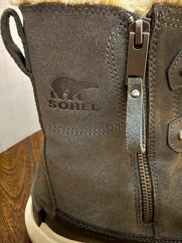 SOREL EXPLORER II JOAN Women’s 10 FAUX FUR WATERPROOF BOOTS WOMEN'S - Image 3
