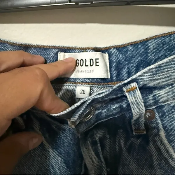 AGOLDE JADEN HI RISE CUT OFF SHORT Size 26 - Image 4