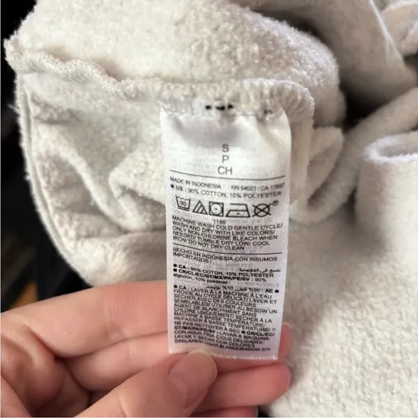 Old Navy Sweatpants - Image 6