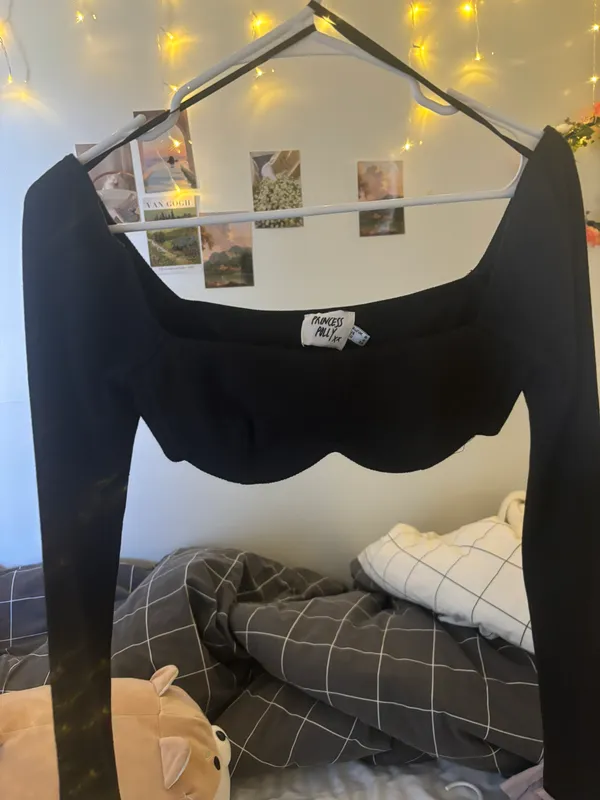 Princess Polly Becca Long Sleeve Crop Top - Image 2