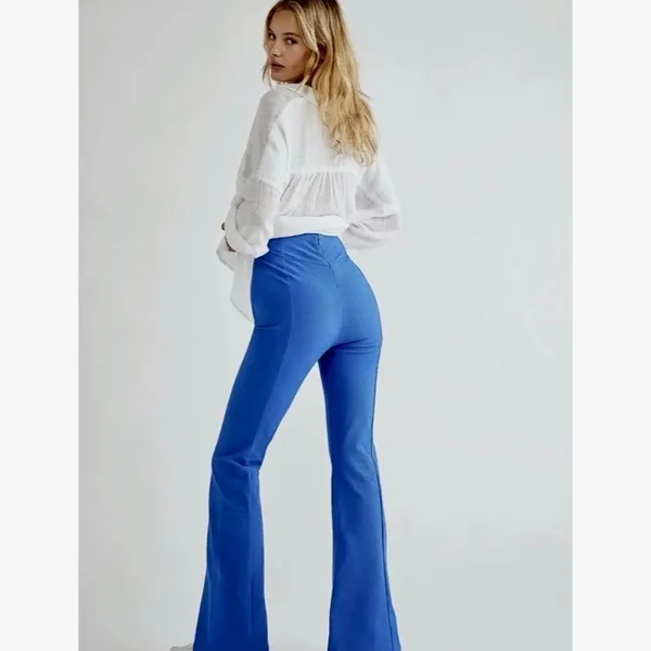 NWT! FREE PEOPLE Real Deal Split Flare Pants Blue High Rise Waist Stretch Medium - Image 6