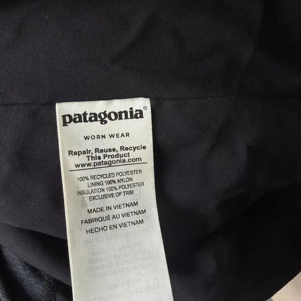 Patagonia Black Bomber Jacket Women’s XS Lightweight Full Zip - Image 8
