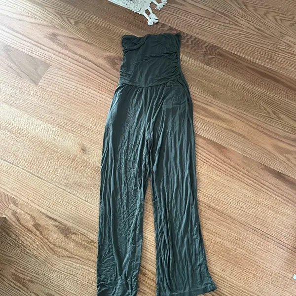 5/$25 lascana army green jumpsuit - Image 5