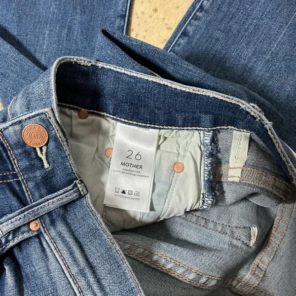 Mother The Insider Crop Step Chew Jeans Dancing On Coals Blue 1417-104‎ Size 26 - Image 4