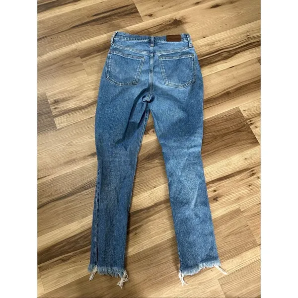Madewell sustainable size 26 The Perfect Vintage Jean - Image 3