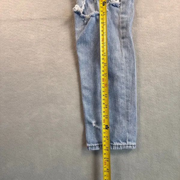 American Eagle Outfitters Mom Jeans Light Wash Distressed Size 2 X-Long - Image 6