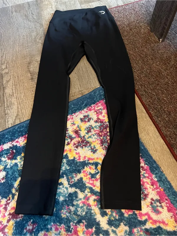Gymshark black leggings small - Image 3