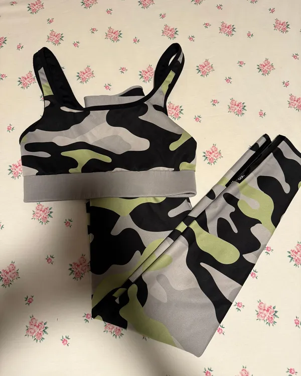 Ultra Cor Camo Set  - Image 2