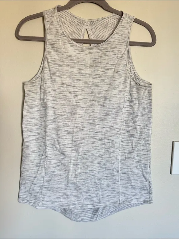 Lululemon Low Key Tank in Tiger Space Dye Gray White Open Back Size M / L - Image 3