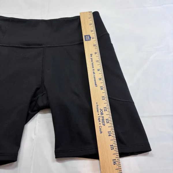 Victoria’s Secret Women's On Point Flow Black Bike Short Size 4 Activewear - Image 9