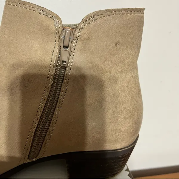 Lucky‎ Brand Womens Size 6.5 M Beige Leather Zip Ankle Fashion Boots - Image 3