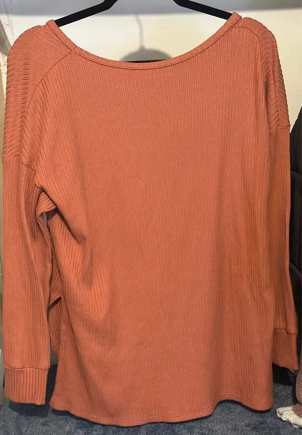 American Eagle Sweater - Image 3