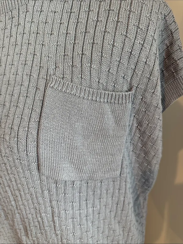Women’s Gray Short-Sleeve Knit Sweatshirt with Pocket - Image 4