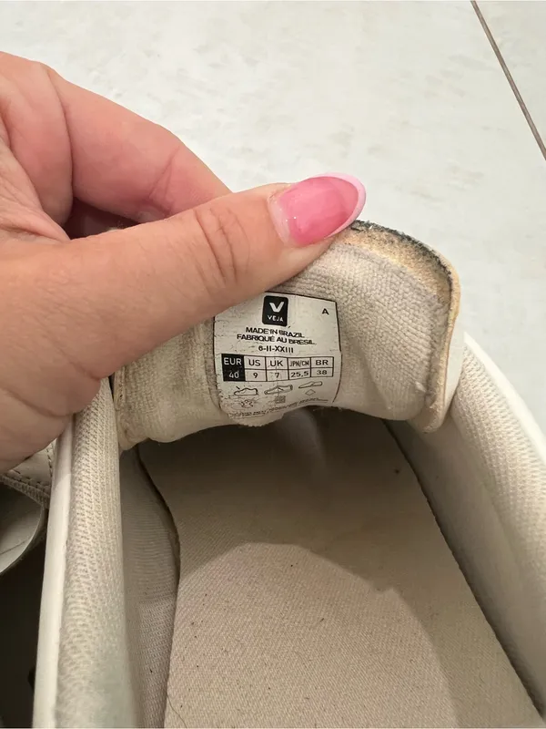 VEJA White / Black Campo Low Top Sneakers Size 9 US $175 - Image 6