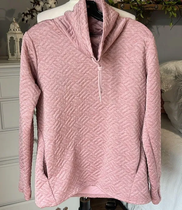 Rose Pink Quilted Pullover Womens Medium - Image 8