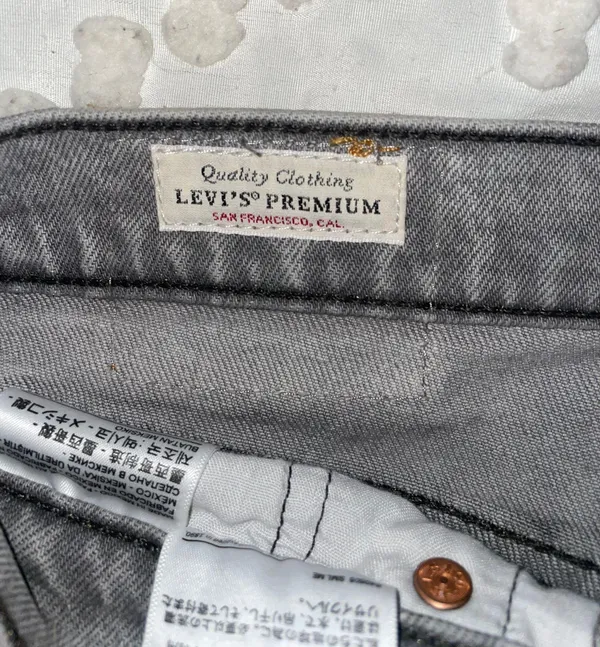 Levi's Jeans - Image 2