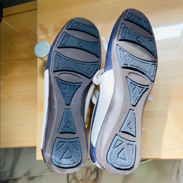 Coldwater Creek Casual comfy leather loafers💙🤍💙 - Image 7