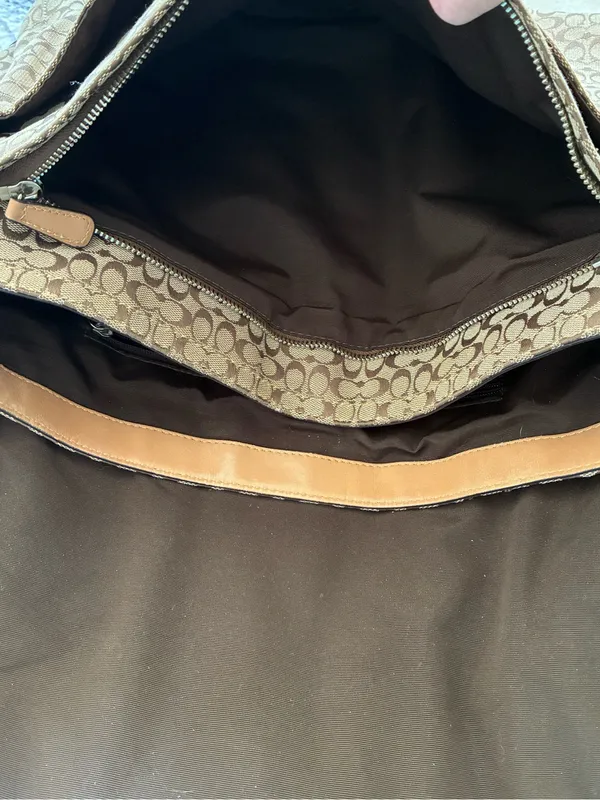 Coach Signature Voyager Cross Body Messenger Bag F70183 Jacquard / Leather - Image 9