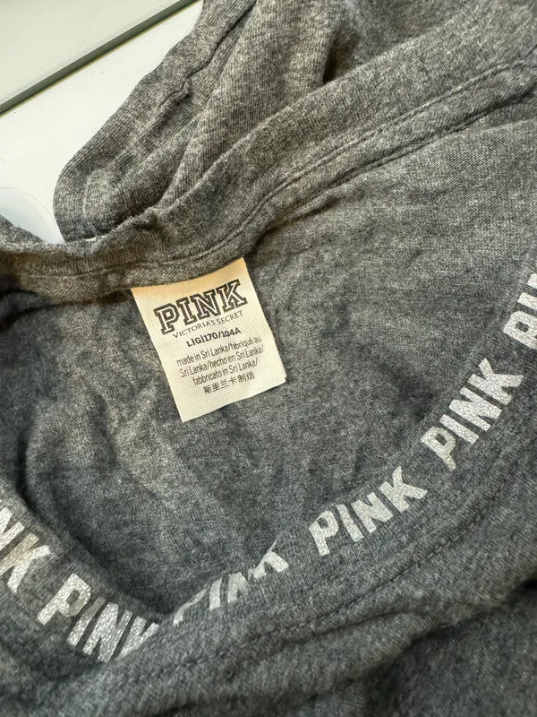 PINK Victoria’s Secret Long-sleeve Tee - Image 4
