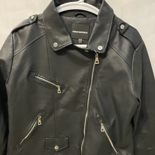 Urban Republic Women's Black Leather Jacket - Image 4