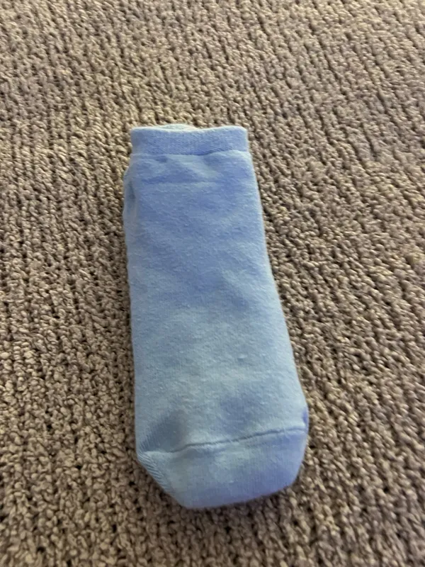 Blue ombre ankle socks with grip #yoga #gym - Image 3