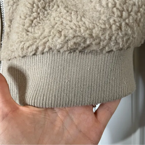 Beige Brown Teddy Bomber Jacket Womens Size Medium Sherpa Cozy Dressy Casual - Image 3