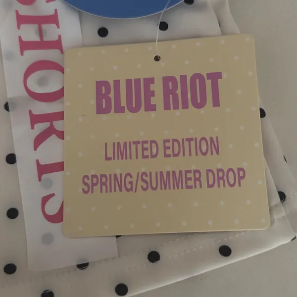 Blue Riot XO Polka Dot Shorts Womens Medium Cream Black Limited Edition Summer - Image 5