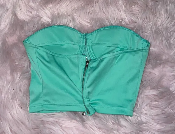 SheIn Green Bandeau Top - Image 4