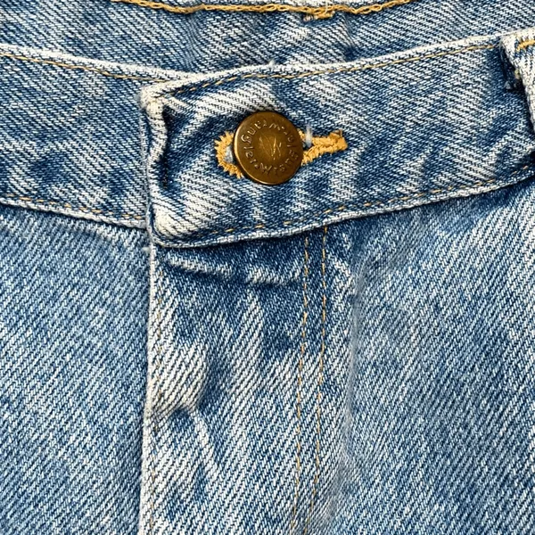 Vintage Wrangler Distressed Cuffed Denim Shorts Light Wash High‎ Rise Cutoff 34 - Image 4