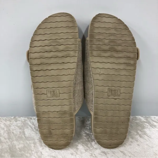 Time & Tru womens canvas size 9 beige & brown double strap slide on sandals - Image 6