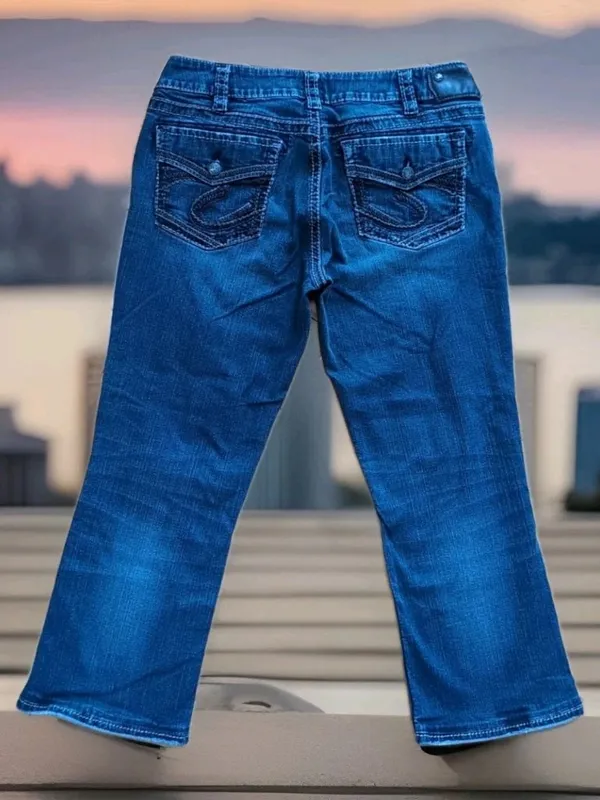 Silver Jeans Suki Women’s W34xL25 Flared Ankle Jeans Medium Wash Mid Rise - Image 2