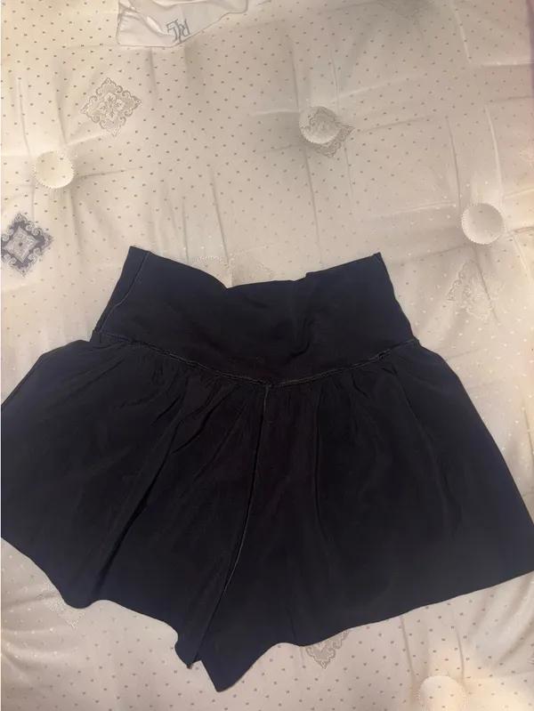 Black Crossover Aerie Offline Shorts - Image 2