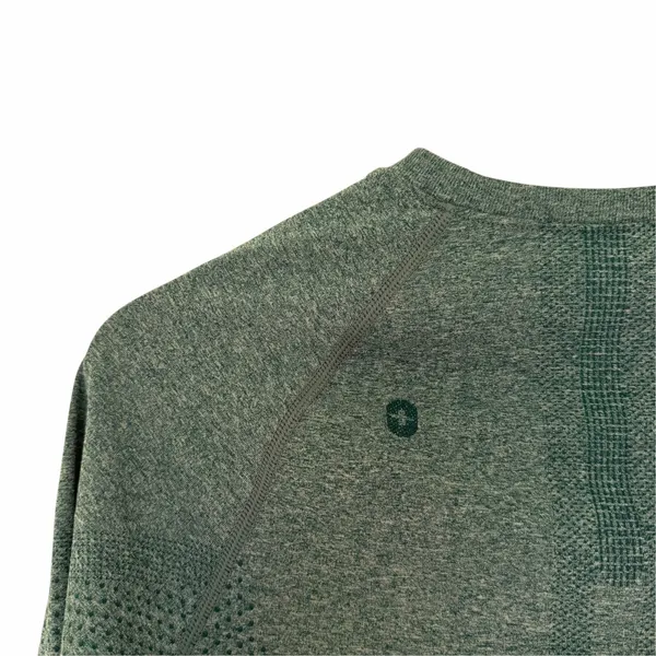 Figs Green Salta Seamless Long Sleeve Underscrub Top Shirt Sz S - Image 4