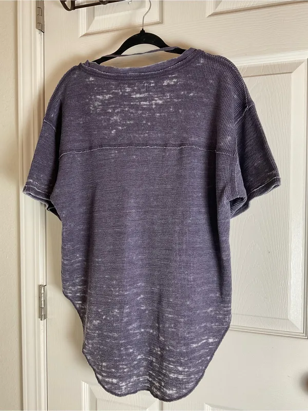 We The Free FP Thermal V-Neck High Low Acid Wash Tee XS - Image 7