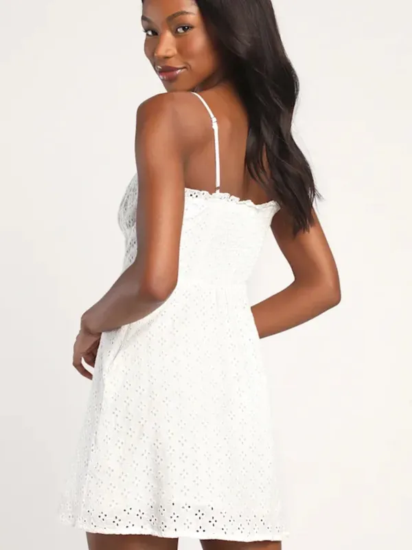 Lulu’s Friendly Flirtation White Sleeveless A-line Eyelet Mini Dress White Sz M - Image 2