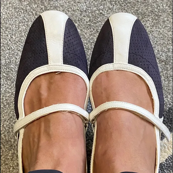 Coldwater Creek Casual comfy leather loafers💙🤍💙 - Image 2